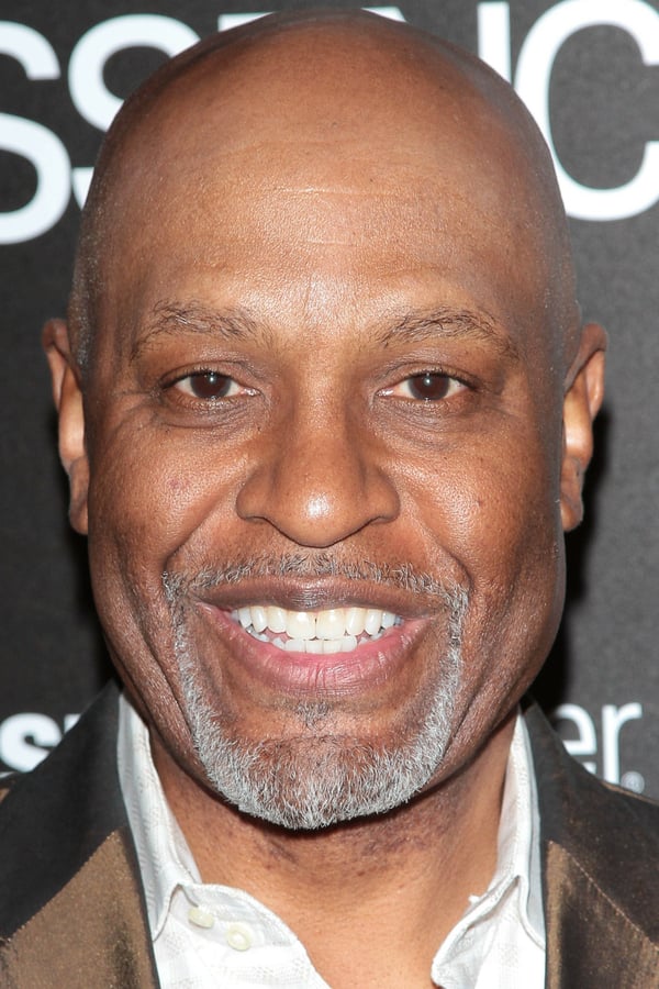 Foto de James Pickens Jr. pareja de Regina Taylor